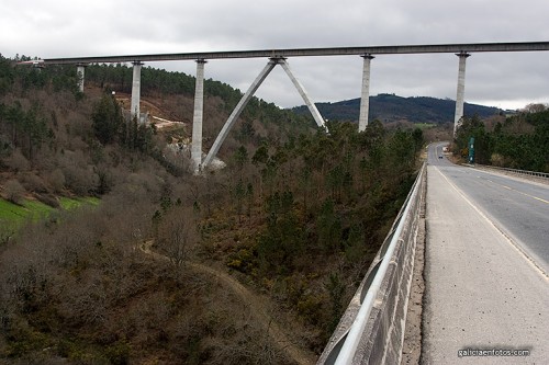 Viaducto del Deza